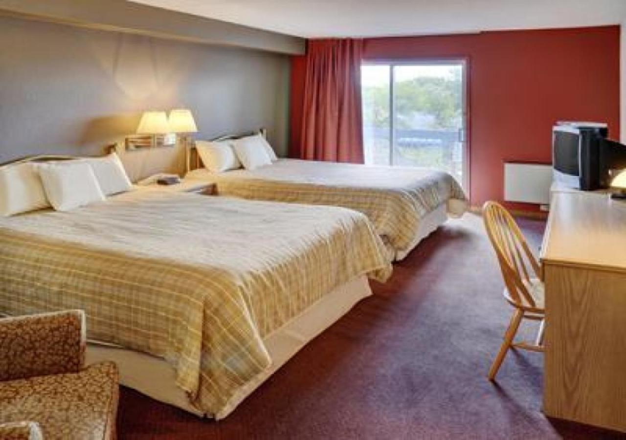 Lakeview Gimli Resort Esterno foto
