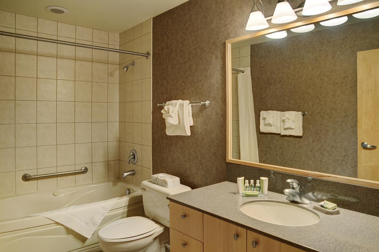 Lakeview Gimli Resort Esterno foto